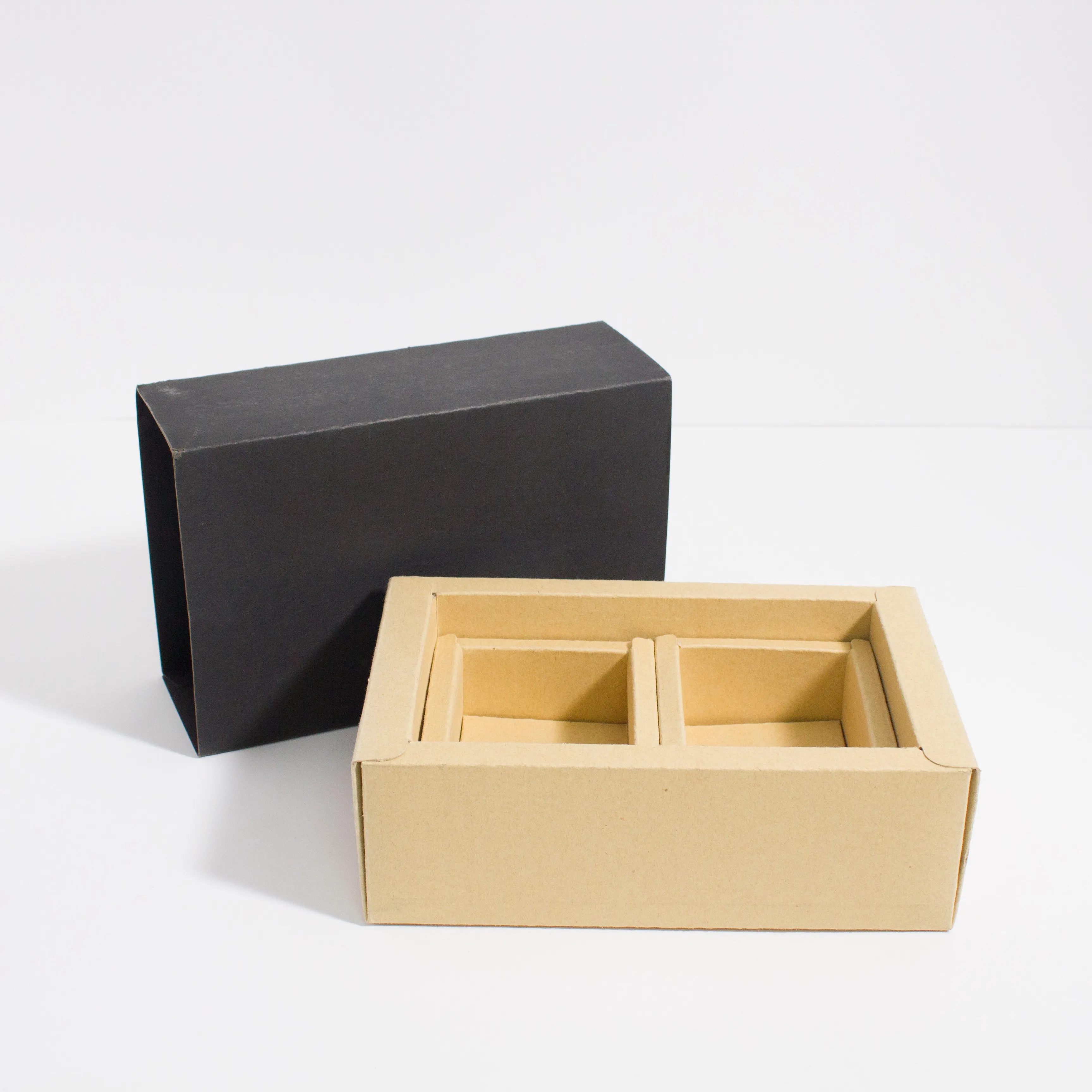 사용자 정의 작은 재활용 크래프트 종이 선물 상자 포장 속옷 접는 크래프트 판지 골판지 배송 상자 식품 폴더