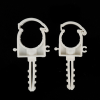 PN10 PN16 plastique PPR PVC UPVC Conduit tuyau Clip selle colliers raccords de tuyauterie