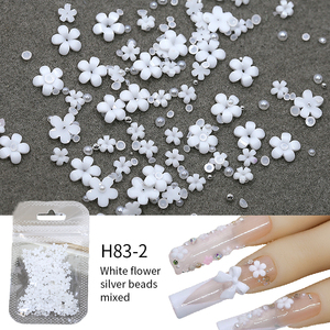 H83 Venta caliente 3D flor acrílica decoración <span class=keywords><strong>de</strong></span> <span class=keywords><strong>uñas</strong></span> cuentas <span class=keywords><strong>de</strong></span> acero mixtas Rosa Blanco <span class=keywords><strong>resina</strong></span> flor <span class=keywords><strong>uñas</strong></span> encanto bolsas - Product Image 2