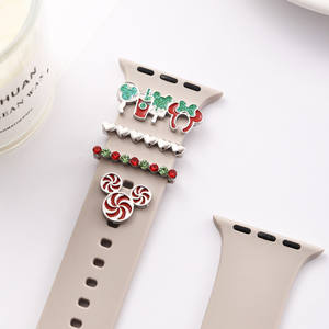 Anneau décoratif de bracelet en silicone <span class=keywords><strong>Mickey</strong></span> de Noël pour pièces de montre <span class=keywords><strong>Apple</strong></span> <span class=keywords><strong>Watch</strong></span> avec design festif <span class=keywords><strong>Mickey</strong></span> - Product Image 3