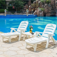 Chaise longue d'extérieur en plastique pour hôtels, terrasses et piscines – Vente en gros, design varié