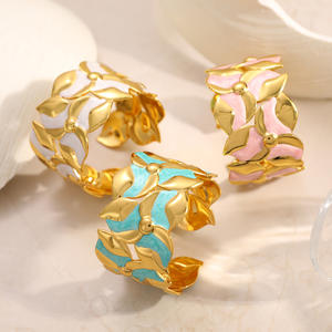 Flower Shape Gold Plated <b>Bracelet</b> For Women <b>Adjustable</b> Opening Jewelry Sz61164A - Product Image 2