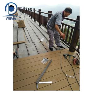 Revêtement de sol <span class=keywords><strong>extérieur</strong></span> en plastique de style bois WPC <span class=keywords><strong>pour</strong></span> terrasses et arrière-cours - Product Image 6