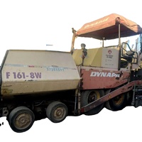 Machine à poser l'asphalte sur roues Dynapac F161-8W d'occasion avec système hydraulique stable