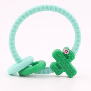 Cầu Vồng Silicone bé mọc răng vòng macrame đồ chơi mềm với rattle cho Nursery - Product Image 4