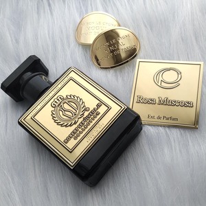 Personalizado en relieve de metal de aluminio etiqueta oro de metal Etiqueta Privada perfume de lujo logo pegatina diseñadores para <span class=keywords><strong>mi</strong></span> marca - Product Image 2
