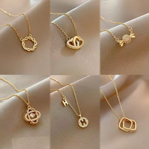 Không Phai Bán Buôn Bướm Ngọc Thư Ban Đầu Thép Không Gỉ 18K Vàng Zircon Trái Tim Sao Mặt Trăng Dây Chuyền Trang Sức Phụ Nữ - Product Image 1