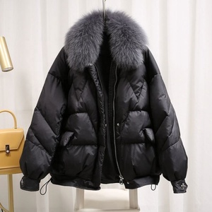 Vêtements pour femmes grandes tailles, manteau d'hiver rembourré en coton pour femmes, style occidental, col en fourrure, <span class=keywords><strong>veste</strong></span> en coton ample - Product Image 3