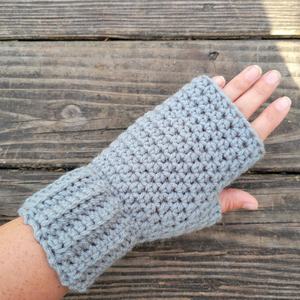 Chine usine personnalisé tricot boire bière <span class=keywords><strong>mitaine</strong></span> doux et chaud hommes taille porte-canette <span class=keywords><strong>mitaine</strong></span> acrylique bière confortable <span class=keywords><strong>mitaine</strong></span> gants - Product Image 2