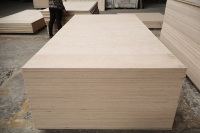 Plataforma de Madera de Caucho de Vietnam 4x8, Contrachapado Lijado por Ambos Lados, Superficie Plana