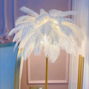 Marglice Décor Lampadaires pour Salon Lumière Debout <span class=keywords><strong>Plume</strong></span> D'autruche Cuivre Nordique <span class=keywords><strong>De</strong></span> Luxe Décor À La Maison Art Métal Peint - Product Image 4