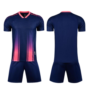 Maillot de football personnalisé respirant à séchage rapide, t-shirts de football à manches courtes, 100% polyester, évacuation de l'humidité, vêtements de sport unisexes - Product Image 6