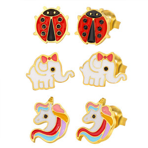 Boucles d'oreilles clous licorne animales tendance en acier inoxydable 316L plaqué or PVD 14k 18k, style coréen, vente en gros pour femmes - Product Image 4
