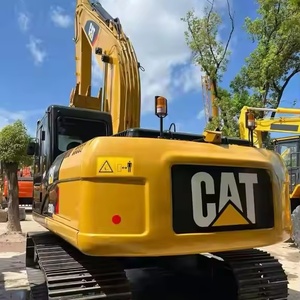 Excavadora de cadenas usada CAT 320D2L casi nueva, movimiento suave y flexible con súper alta eficiencia de trabajo diario en venta. - Product Image 3