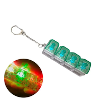 Porte-clés testeur d'axe de clavier mécanique à 4 touches, clavier fidget anti-stress avec LED, outils de décompression, cadeaux pendentifs