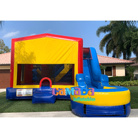 Château gonflable commercial avec toboggans aquatiques et piscine, panneau artistique personnalisable inclus