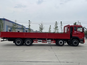 รถบรรทุกหนักตงเฟิง 30 ตัน รุ่นใหม่ 8x4 เครื่องยนต์ดีเซล พวงมาลัยซ้าย/ขวา แบบพื้นเรียบ สำหรับขนส่งสินค้า ขายตรงจากโรงงาน - Product Image 5