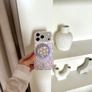 Funda Magnética para Teléfono con Diseño Floral y Superficie de Espejo, para Apple 17 Pro Max, Compatible con iPhone 16 y 15 - Product Image 4