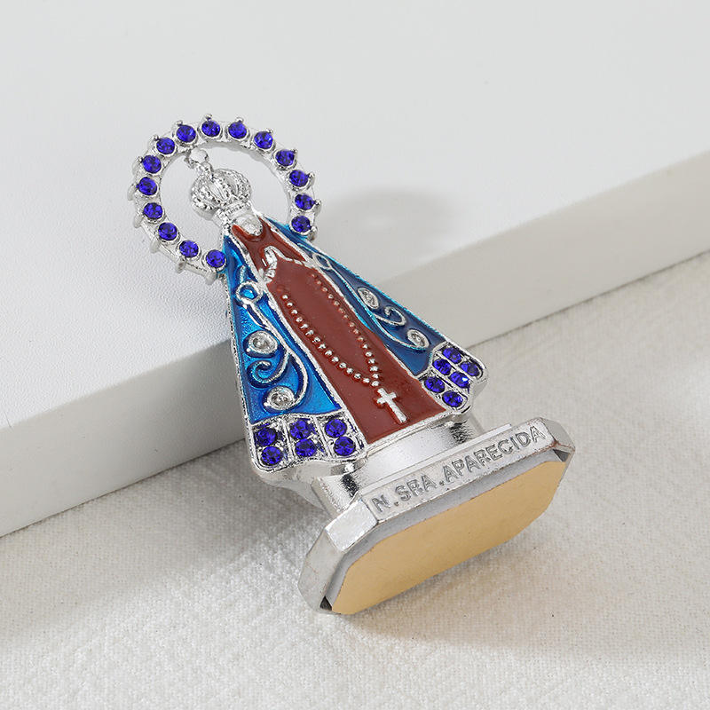 Blanc k brun bleu diamant halo