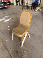 Chaise d'hôtel empilable en métal et tissu, design moderne, personnalisable, pour extérieur, salon, mariage, banquet, fabrication chinoise, vente en gros à prix abordable