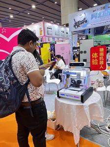 2024 Trendy 3D <strong>Robot</strong> High Performance Sweet Sugar Painting Vending <strong>Machine</strong> 1year Warranty Manufacturing ELeven Vending for Kids - Product Image 5