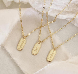 สร้อยคอสแตนเลสสตีลชุบทอง PVD สลักข้อพระคัมภีร์คริสเตียน ของขวัญสำหรับลูกสาวที่รัก สร้อยคอ "ทายาทของพระเจ้า" - Product Image 1