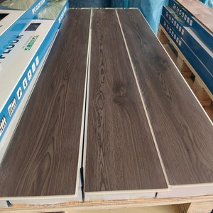 Toptan ahşap yanmaz lüks vinil tahta zemin tıklayın kilit sistemi için Spc Lvt döşeme su geçirmez ticari - Product Image 6