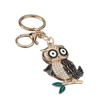 Porte-clés créatif en alliage de zinc avec strass, motif hibou, mousqueton, breloque de sac animalière tendance pour décoration de voiture, petit cadeau