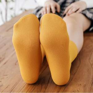 Calcetines de Mujer Personalizados, Gruesos, Cálidos, Térmicos, para Invierno, de Color Sólido, con Forro de Felpa - Product Image 3