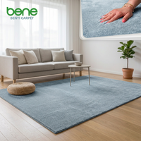 Tapis moelleux uni moderne Benyi 100 % polyester en tissu non tissé, fabriqué à la machine, avec points antidérapants au dos, résistant aux taches