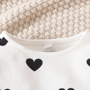 ชุดเซ็ตสองชิ้นสุดน่ารักสำหรับเด็กผู้หญิง กระโปรงทรงเอสั้น เสื้อแขนยาว พิมพ์ลายหัวใจ ประดับโบว์ ทำจากผ้าขนสัตว์ - Product Image 3