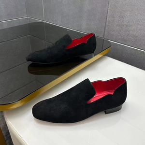 Chaussures décontractées pour hommes, style britannique, à enfiler, pour affaires et occasions habillées - Product Image 1