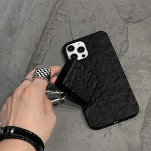Étui <span class=keywords><strong>de</strong></span> protection créatif noir élégant effet plissé pour <span class=keywords><strong>Airpods</strong></span> Pro, compatible <span class=keywords><strong>avec</strong></span> les boîtiers <span class=keywords><strong>de</strong></span> <span class=keywords><strong>charge</strong></span> des écouteurs <span class=keywords><strong>sans</strong></span> <span class=keywords><strong>fil</strong></span> Apple <span class=keywords><strong>Airpods</strong></span> 1, <span class=keywords><strong>2</strong></span> et 3 - Product Image 3