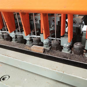 Machine de fabrication de clôtures de champ de charnière - Product Image 6