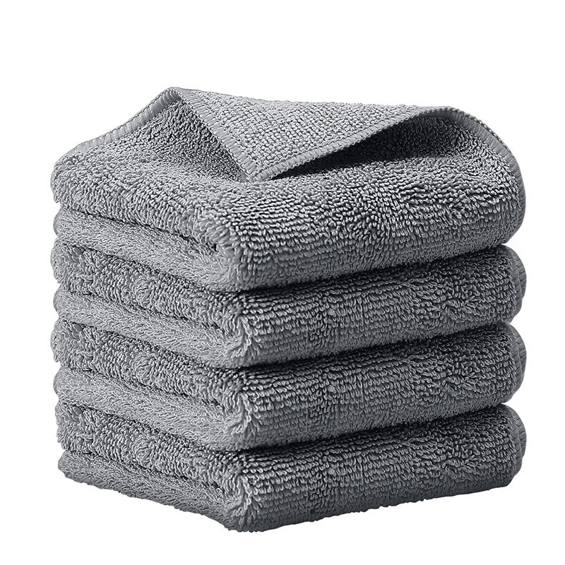 สีเทาเข้ม