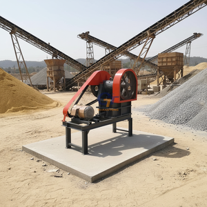 Лидер продаж: Мобильная щековая дробилка малого размера для Африки 150x250, 200x300, 250x400, 400x600. Щековая дробилка PE для добычи золотой руды. - Product Image 1