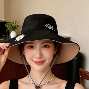 Women's Breathable Cotton <b>Bucket</b> Hat With Daisy Pattern Sun Protection Outdoor Travel Hat Spring Summer Fashionable Fisherman - Product Image 3