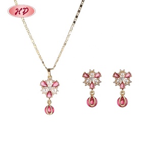 Nuovi Arrivi di <span class=keywords><strong>Gioielli</strong></span> per Donna, Set di Moda Placcato Oro 18K, Collana e Orecchini, Regalo per le Festività - Product Image 2