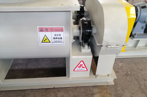 Masilla en polvo Agregar líquido Mushy 200 Kg Alimentación animal Mezclador de tornillo horizontal - Product Image 3