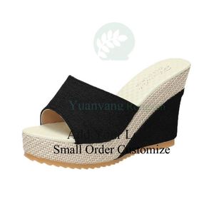 2026 Fashion Casual Flat Black Wedge Sandal <strong>Sladies</strong> Fancy Rhinestone High Heel Sandal Platform Shoes for Women - Product Image 2
