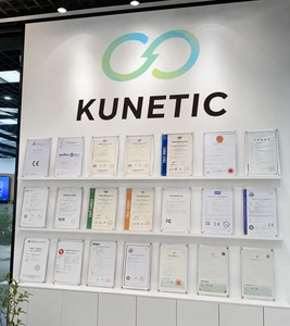 Generador Solar Todo en Uno KUNETIC Serie TG-MA con Carga MPPT, Batería LiFePO4, IP65, Portátil, Almacenamiento de Energía de 5-15kWh para Exteriores - Product Image 6
