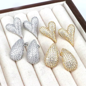 ต่างหูผู้หญิงทรงหยดน้ำ ดีไซน์เรียบง่าย คลาสสิก น้ำหนักเบา ชุบเงินแท้ 18k ประดับด้วยทองแดงและเพทาย ใส่สบายทุกวัน - Product Image 2