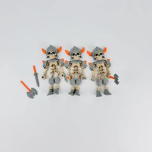 Figurine de guerrier squelette avec hache et épée, jouet en plastique pour enfants, décoration d'Halloween, bibelot décoratif - Product Image 4