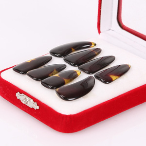 Faux ongles professionnels en résine à coller avec colle, 8 pièces, longueur moyenne, motif uni, pour la pratique du guzheng - Product Image 2