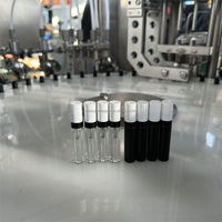 Mesin tutup dan pengisi tabung kecil otomatis untuk 2ml 3ml 5ml penguji parfum botol kemasan cair