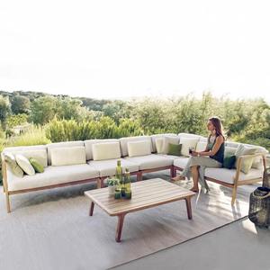 Conjunto de Sofás de Madera para Exteriores en Forma de L, Muebles de Jardín Impermeables para Patio y Balcón - Product Image 4