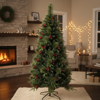Arbre de Noël en cèdre PE+PVC de 1,20m à 3,05m de haute qualité, écologique, avec pommes de pin et baies, fabriqué à l'usine Yi Wu