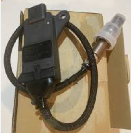 HINO NOXセンサー　89463-E0611 Nox Sensor 89463-E0611 for Mercedes-Benz Heavy Duty Vehicles