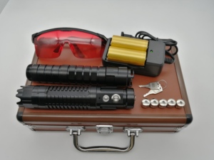 Top Deal High-end 10KM Long Range Laser Beam <b>Rechargeable</b> LED Laser Pointer Blue Infrared Laser Pointer <b>Flashlight</b> - Product Image 4