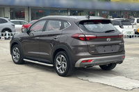 Voitures d'occasion Hyundai Tucson GLX 2015 2.0T Auto 2WD LHD SUV, voitures d'occasion Tokunbo, peinture d'origine, vente en gros d'inventaire